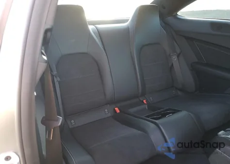 2015 Mercedes-Benz C 250 from USA, damaged, VIN WDDGJ4HB1FG430506